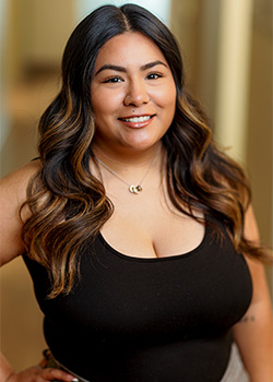 Dental insurance coordinator Konni