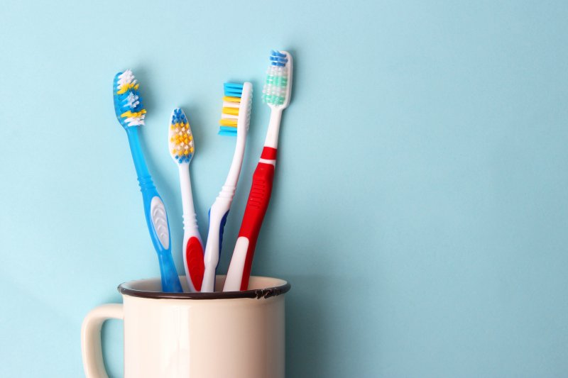examples of toothbrushes in Las Cruces